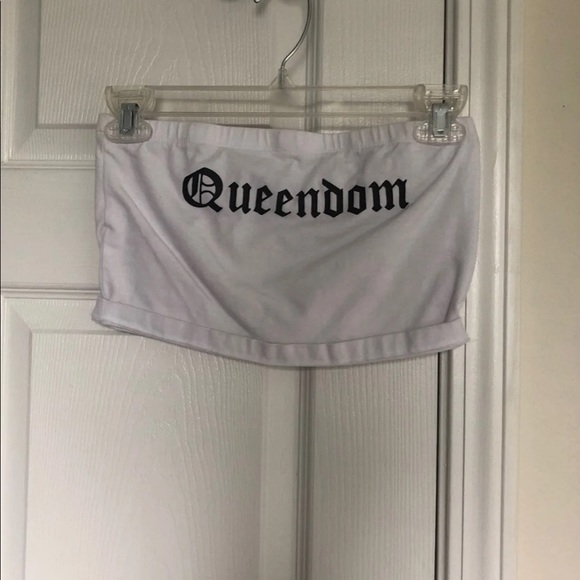 Forever 21 Queendom crop top - Picture 2 of 4